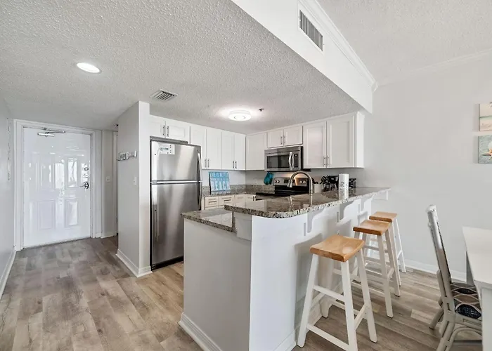 Apartment Summer Dates Still Available! Tropical Winds 703!